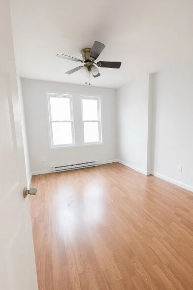 Building Photo - 6614 Torresdale Ave