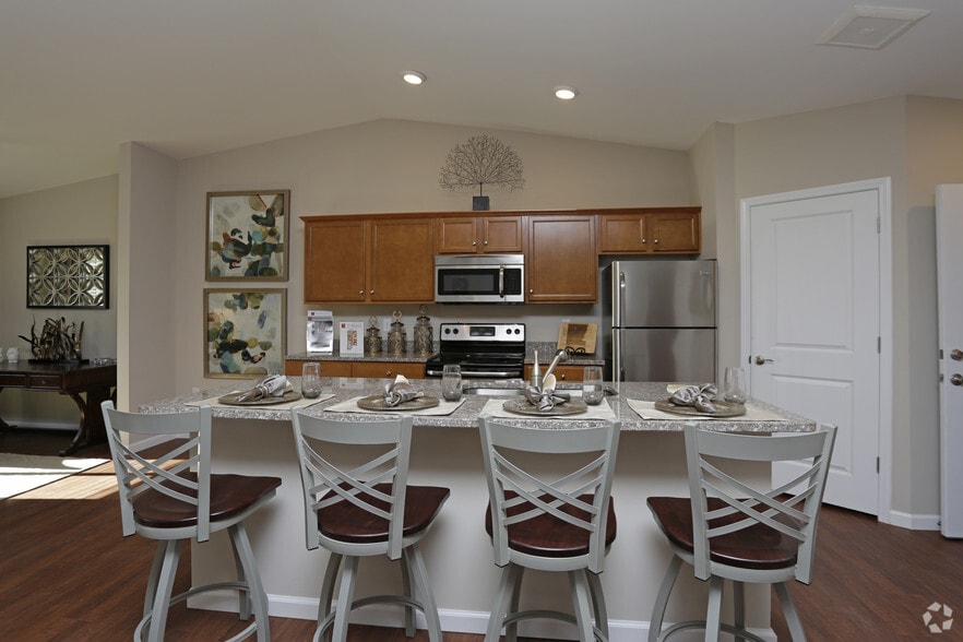 Redwood Greer Abner Creek Road 505 Everhope Ave Greer SC 29651