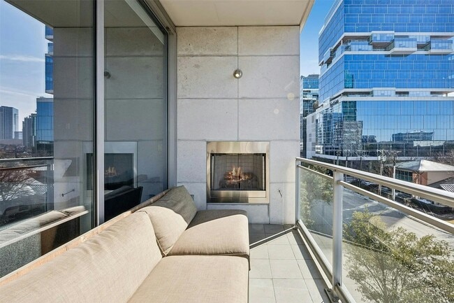 Building Photo - 2900 McKinnon St