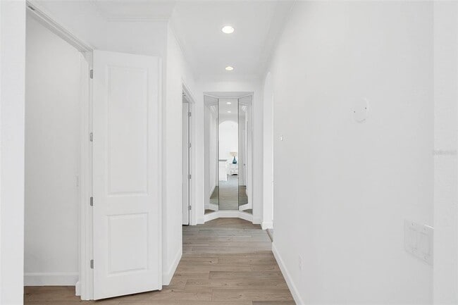 Building Photo - 8436 Via Vittoria Way