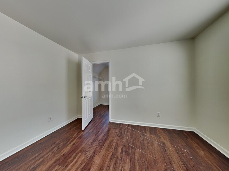 Building Photo - 2916 Filbert St