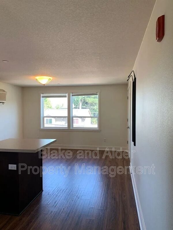 Building Photo - 8211 N Montana Ave