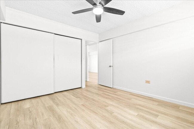 Building Photo - Newly renovated one bedroom condo with lov...