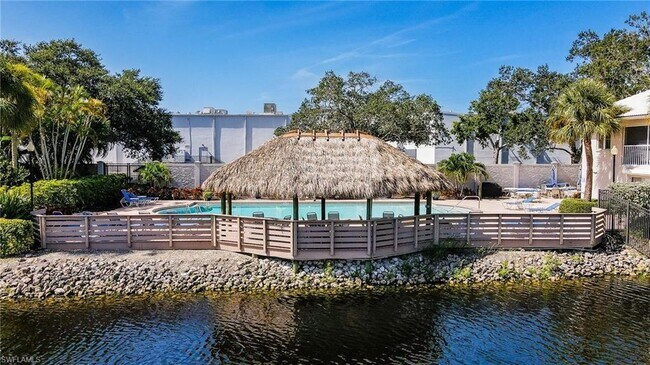 Building Photo - 887 Gulf Pavillion Dr