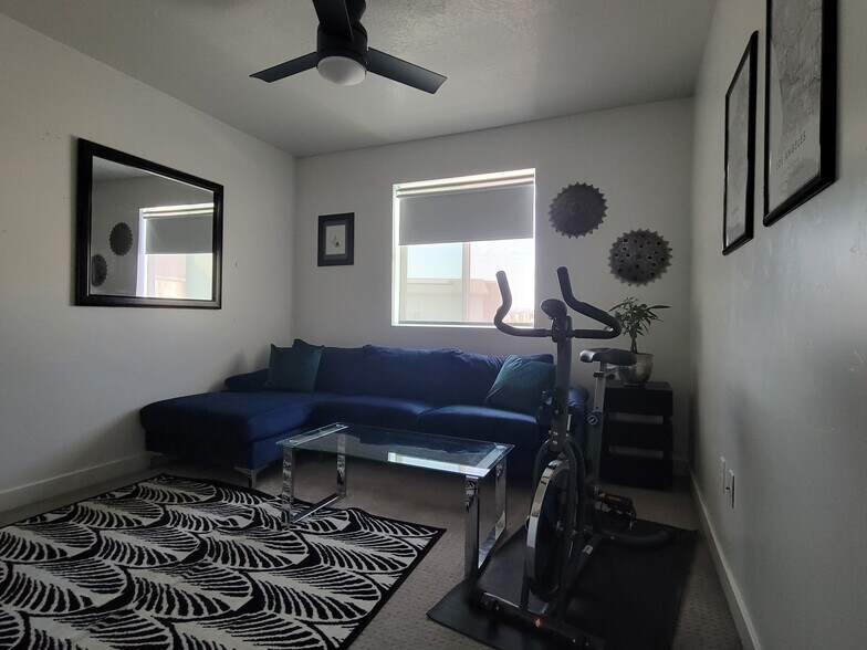 Building Photo - 288 E 510 N