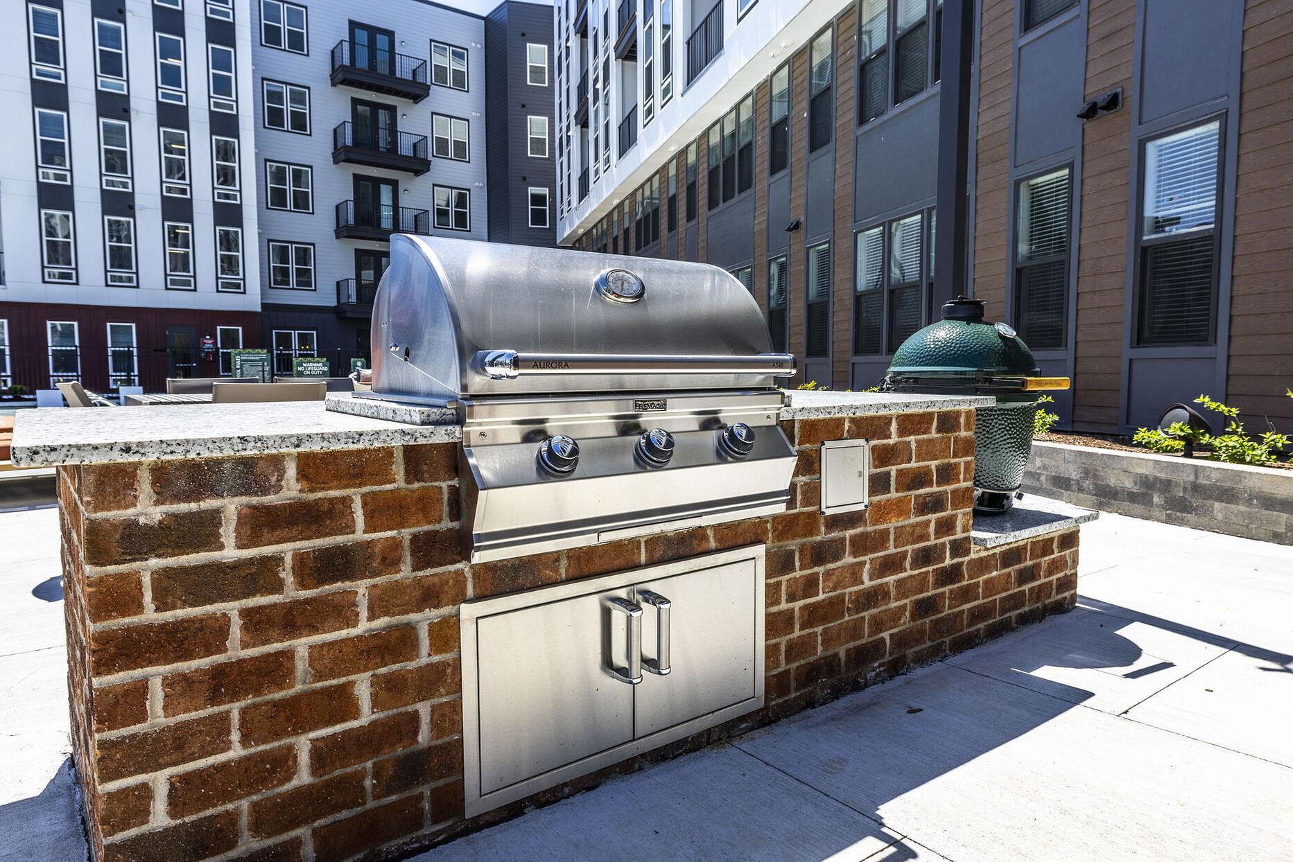 Building Photo - 2165 Nolensville Pk