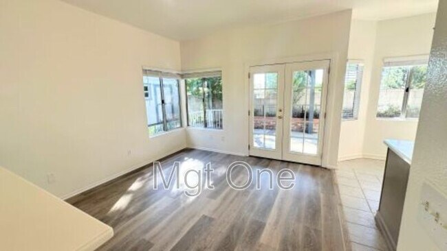 Building Photo - 10651 Concannon St