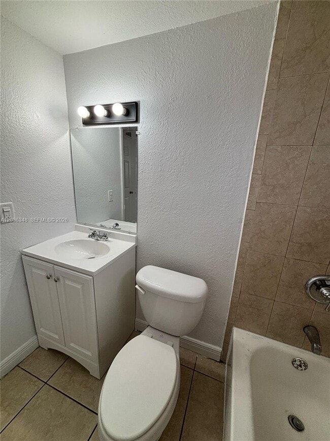 Building Photo - 8287 NE Miami Ct