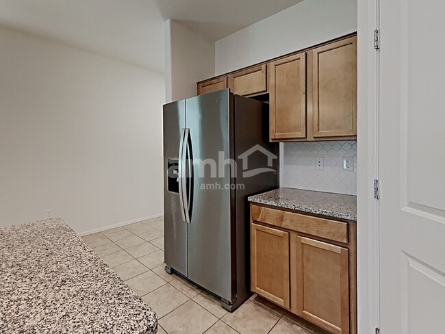 Building Photo - 6870 E Via Arroyo Largo