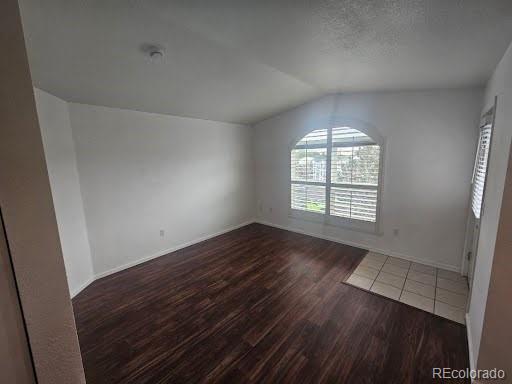 Building Photo - 1662 S Deframe St