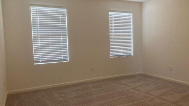 Building Photo - 6820 Bonanza Way