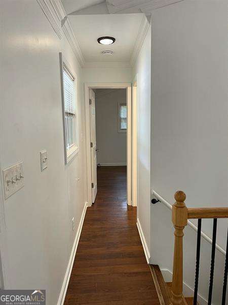 Building Photo - 8940 Bay Dr