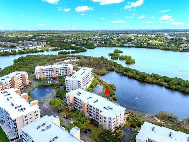 Building Photo - 6475 Shoreline Dr