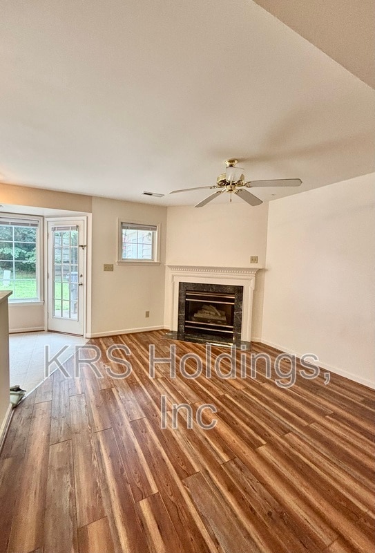 Building Photo - 1424 Ashland Dr