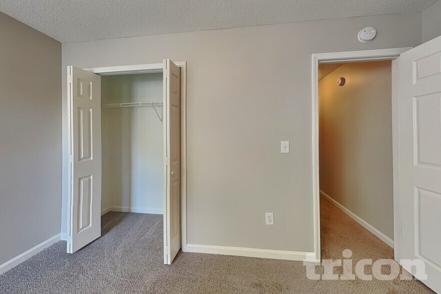 Building Photo - 206 Beltrees Dr
