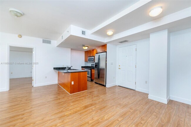 Building Photo - 4100 Salzedo St