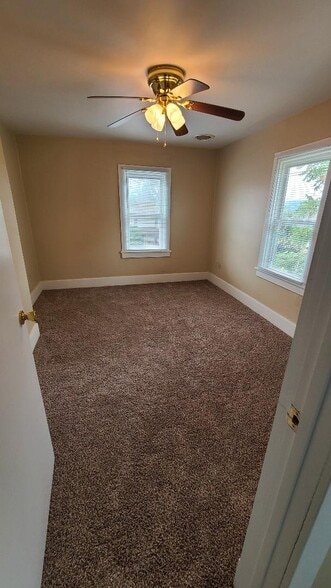 Building Photo - 416 Greenside Ave