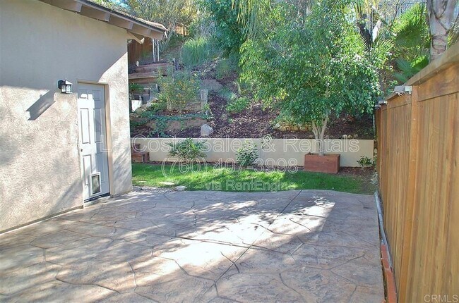 Building Photo - 1139 Calistoga Way