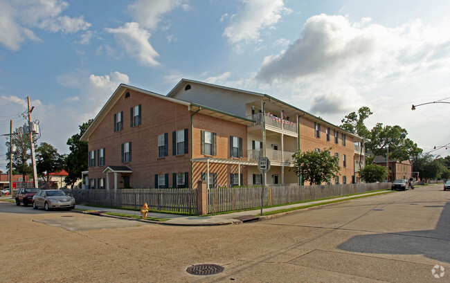 Primary Photo - St. Joseph Apartments