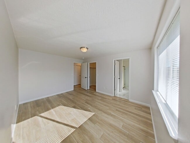 Building Photo - 4 bedroom on a large corner lot