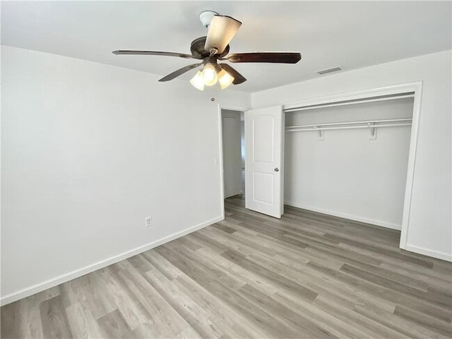 Building Photo - 1160 Rosetta Ln