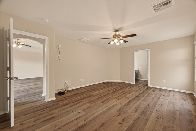 Building Photo - 15319 Meandering Post Trl