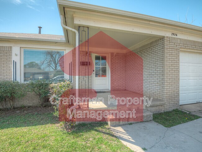 Building Photo - 2926 NW 72nd St