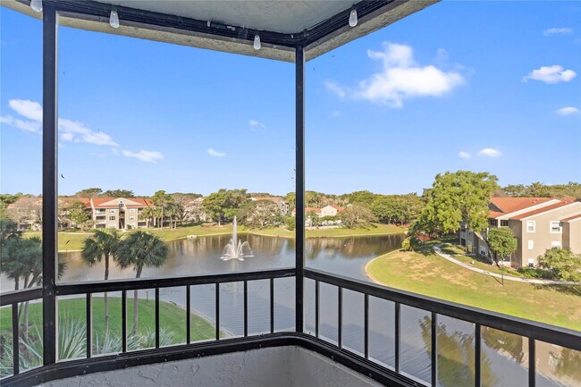 Building Photo - 1850 Homewood Blvd