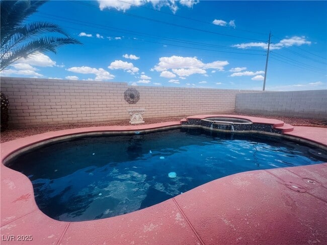 Building Photo - 660 Bonanza Plain Ave