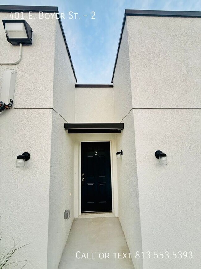 Building Photo - 401 E Boyer St