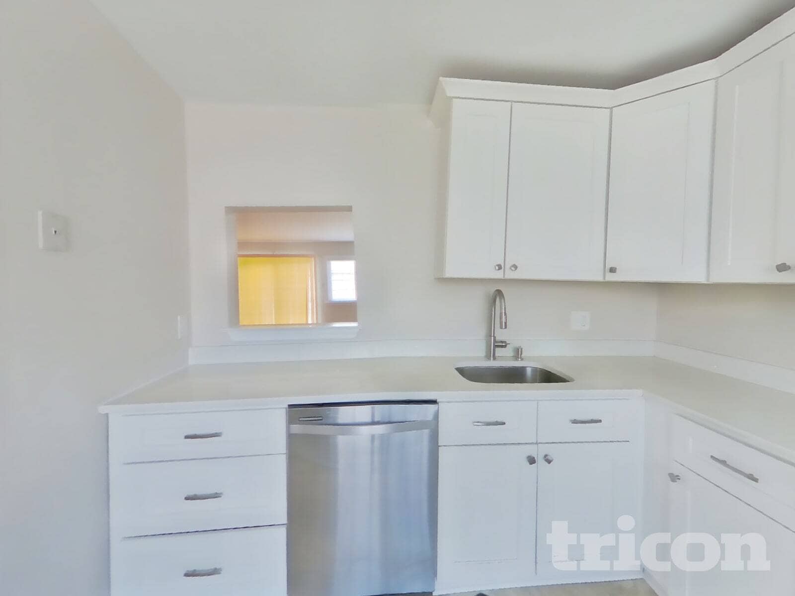 Building Photo - 50 Hamlet Dr