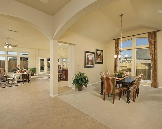 Building Photo - 13602 Silent Walk Dr