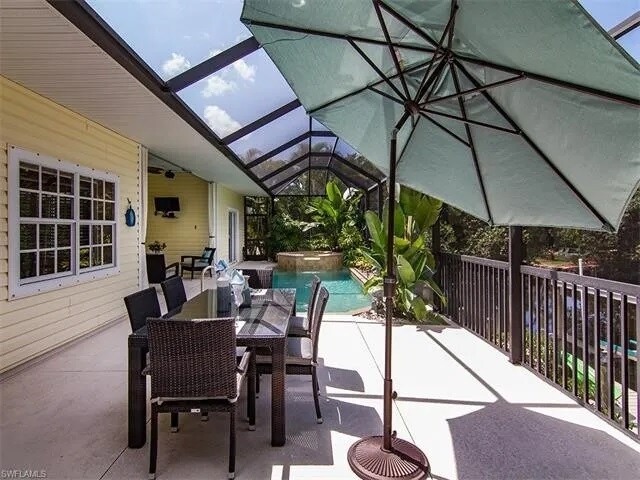 Building Photo - 27100 Flamingo Dr