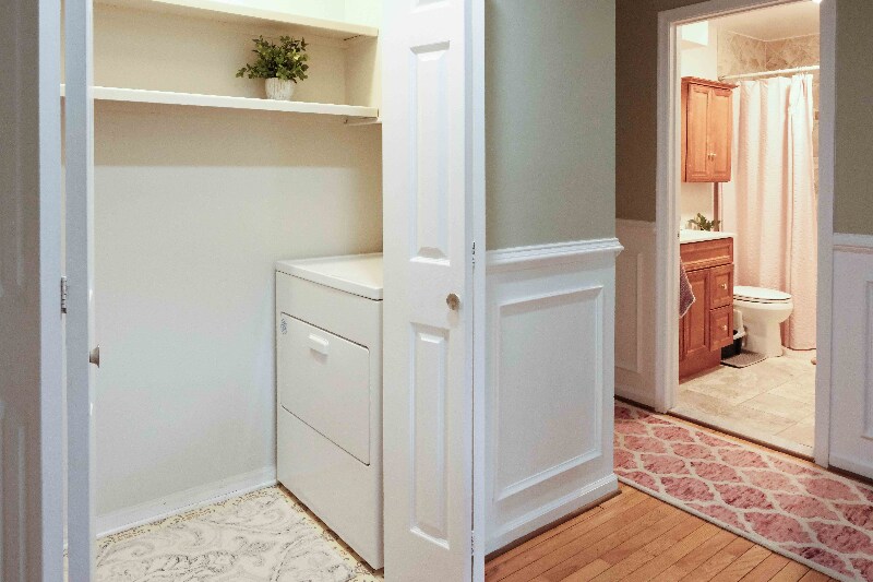 Building Photo - 26 Old Sturbridge Rd