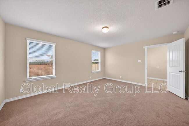 Building Photo - 8710 Fischer Falls