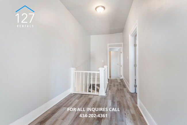 Building Photo - Modern Comfort Meets Prime Convenience - 3BR/2BA in Lynchburg!