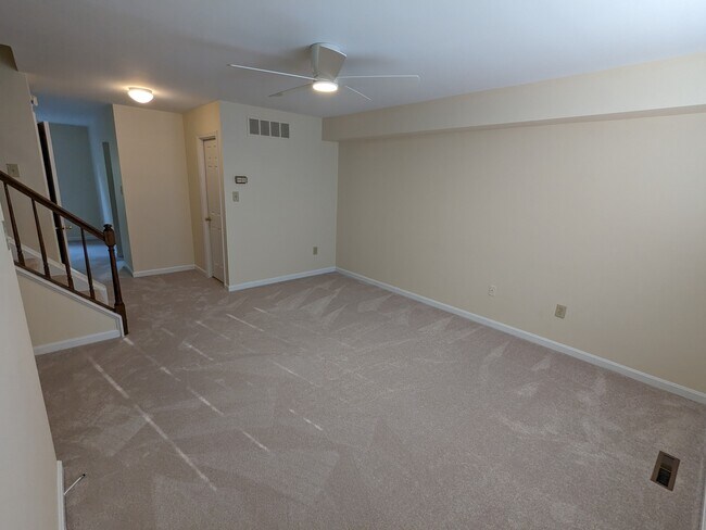 main level - 3574 Lowlen Ct