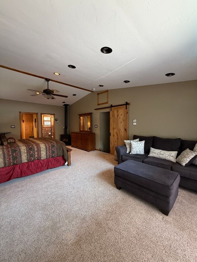 Building Photo - 95 Chapparal Cir
