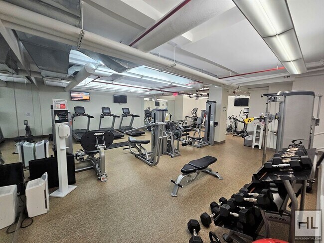 Building Photo - Studio in West Village | 4th Floor, Full-S...