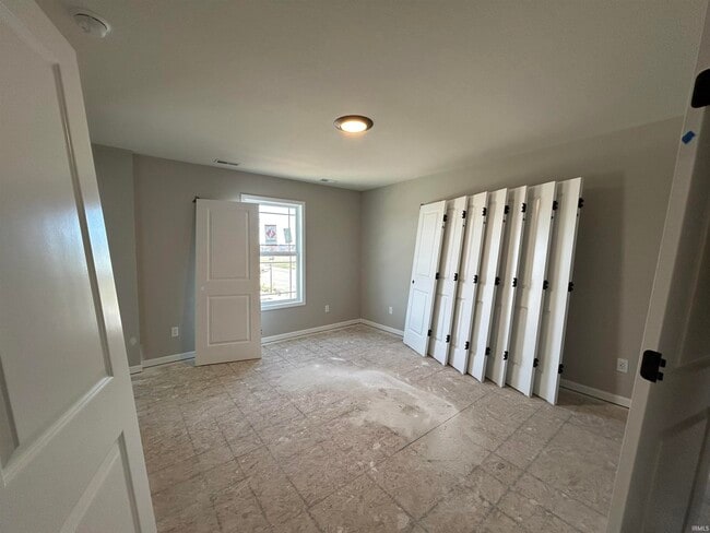 Building Photo - 211 Brescia Dr