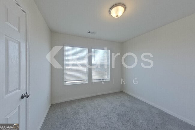 Building Photo - 155 Dudley Wy