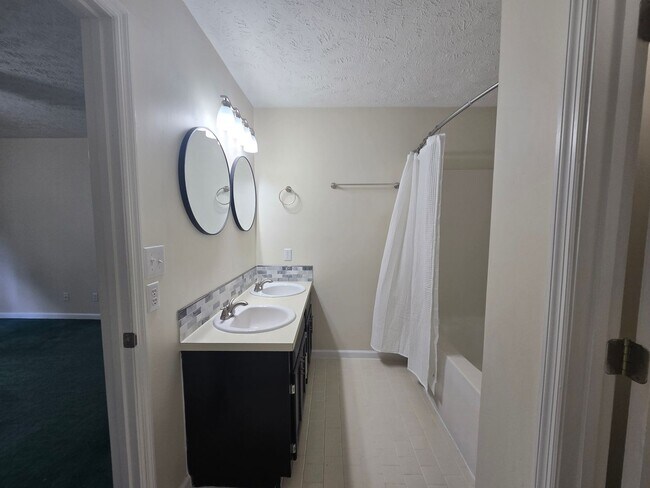 Building Photo - 3411-C Lainey Dr ~ McPherson Green