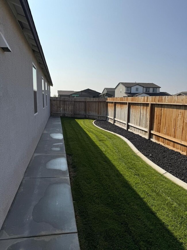 Building Photo - Don't miss the chance to view this stunning in Bakersfield - Flexible Leases available -  Coming ...