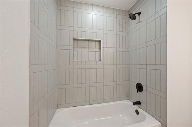 Building Photo - 3014 Kathleen Ln