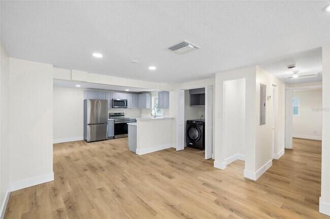 Building Photo - 4403 N 48th St