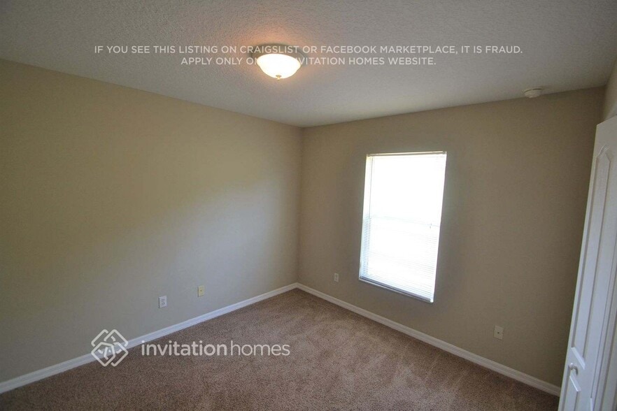 Building Photo - 211 Compass Rose Dr