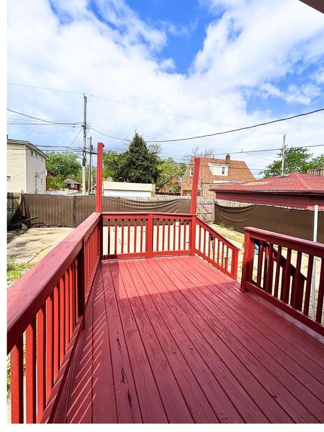 Building Photo - 4 bed, 2.5 bath | 219-777-HOME to schedule a tour today