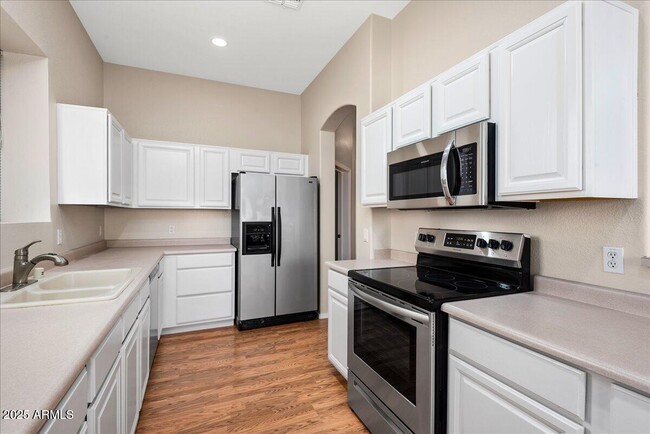Building Photo - 24225 N 39th Ave