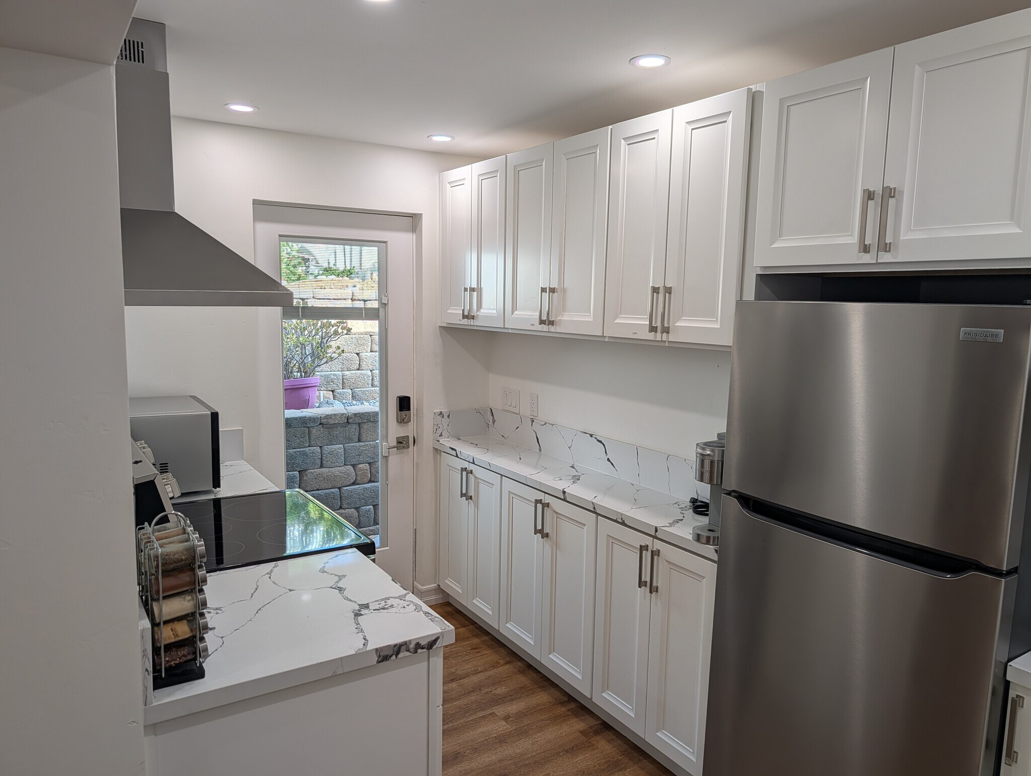 Building Photo - 10911 Sunray Pl