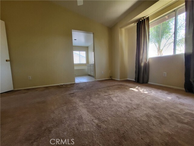 Building Photo - 42135 Chestnut Dr